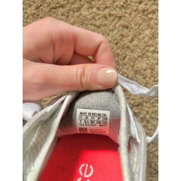 Adidas Bounce Edge Lux Tennis Shoes Womens Size 7 - Picture 9 of 9